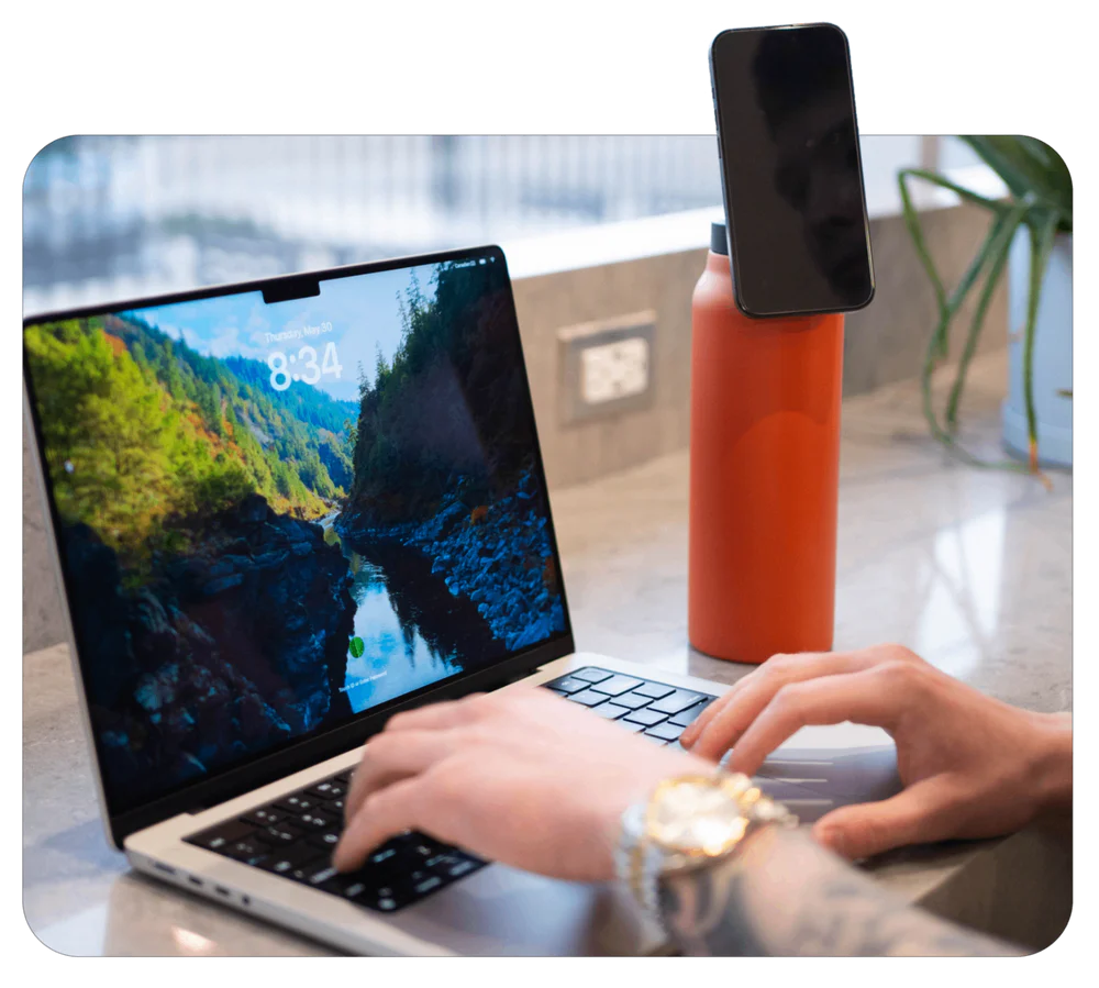 EVOFLO Magsafe Water Bottle - PREORDER