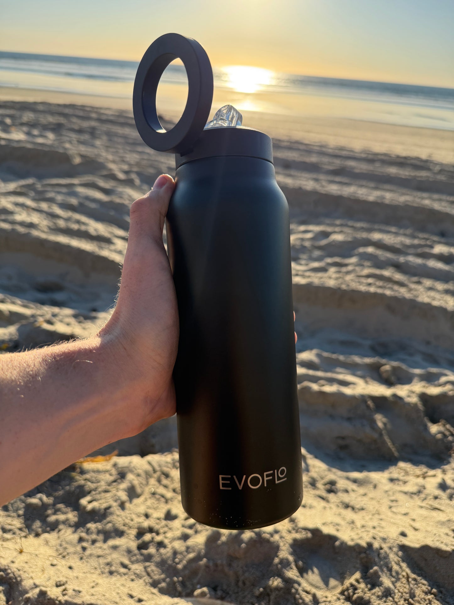 EVOFLO Magsafe Water Bottle - PREORDER